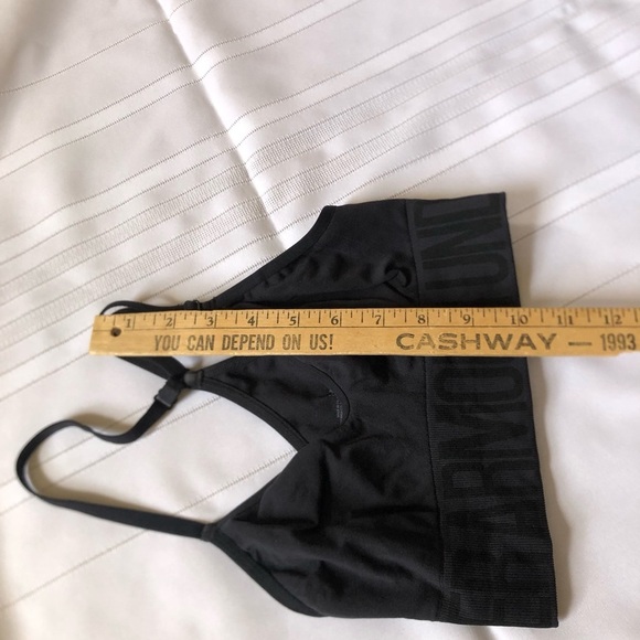 Under Armour Black Sports Bra - Picture 8 of 9